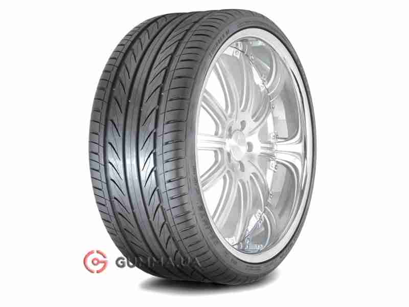 Delinte  D7 215/55 R17 94W