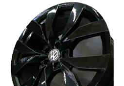 Volkswagen OEM 760601025C 9x20 5x112 ET33 DIA66.6 Black
