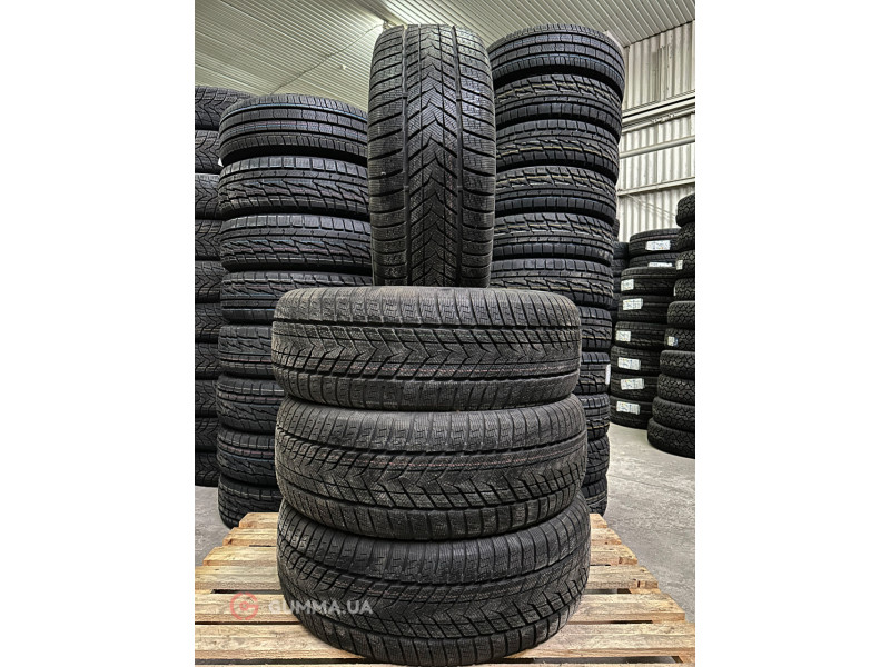 Зимняя шина Roadmarch WinterXPro 999 275/40 R22 107H