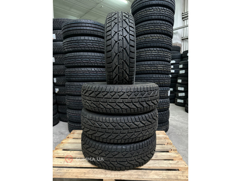 Зимняя шина Tigar Winter 235/55 R18 104H