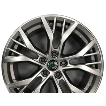 Диски Replica Skoda (CT-1335) W7.5 R17 PCD5x112 ET40 DIA57.1 HS