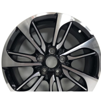 Диски Replica Toyota (YX-0573) W7.0 R17 PCD5x114.3 E45T DIA60.1 MB