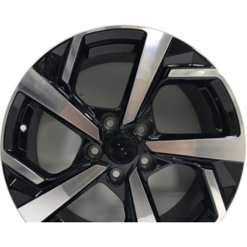 Диск Replica Nissan CT-2012 W7.0 R17 PCD5x114.3 ET40 DIA66.1 MB