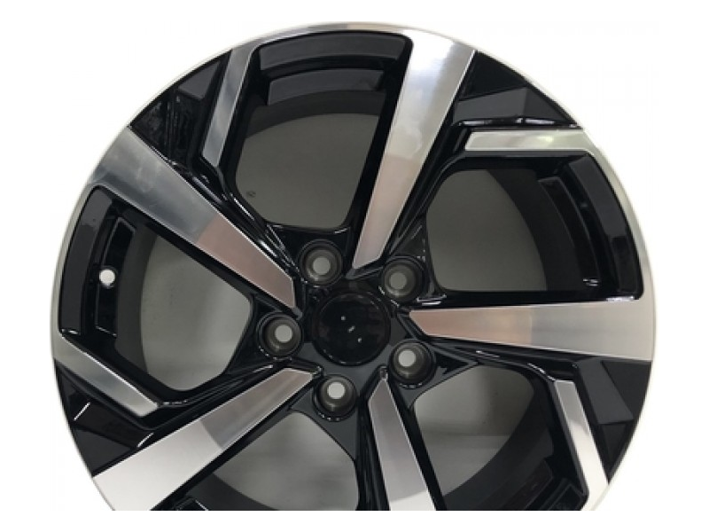 Диск Replica Nissan CT-2012 W7.0 R17 PCD5x114.3 ET40 DIA66.1 MB