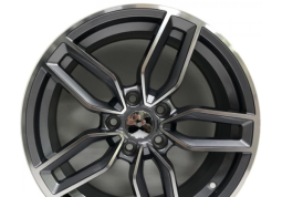 Диск Replica Audi CT-1027 W7.5 R17 PCD5x112 ET40 DIA66.6 MG