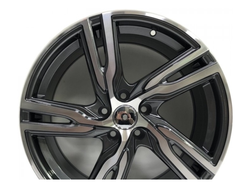 Диск Replica Volvo CT-1522 W8.0 R18 PCD5x108 ET42 DIA63.4 MG