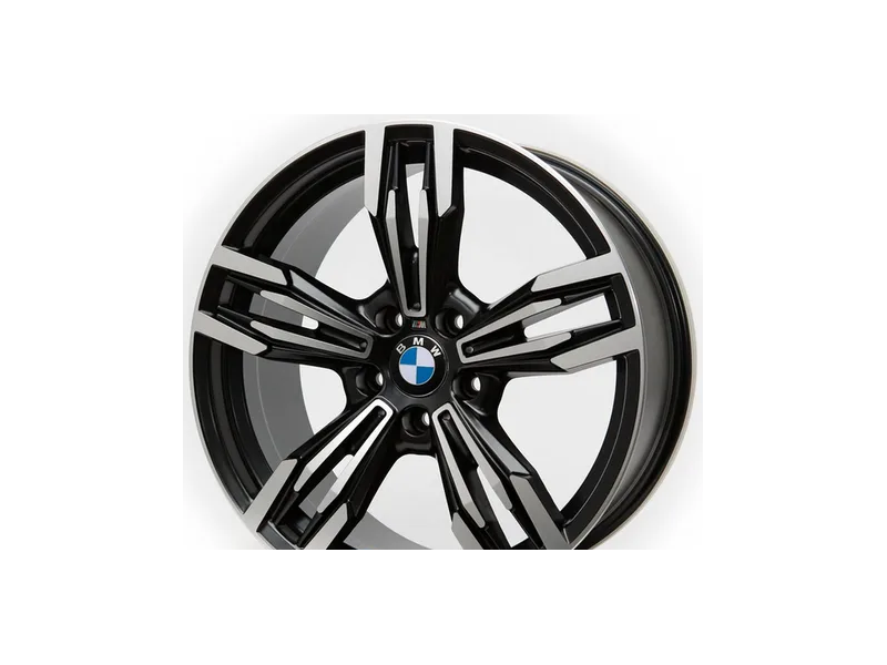 Диск Replica BMW M739 W8.5 R20 PCD5x120 ET33 DIA72.6 MBMF