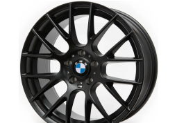 Диск Replica BMW M725 W8.0 R18 PCD5x120 ET35 DIA72.6 Matt Black