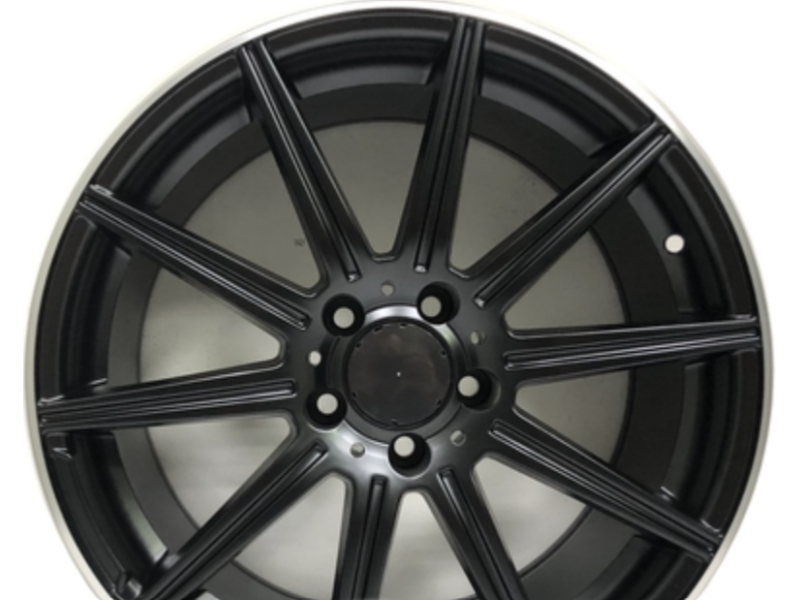 Диск Replica Mercedess-Benz CT-1114 W8.5 R18 PCD5x112 ET45 DIA66.6 BLPM
