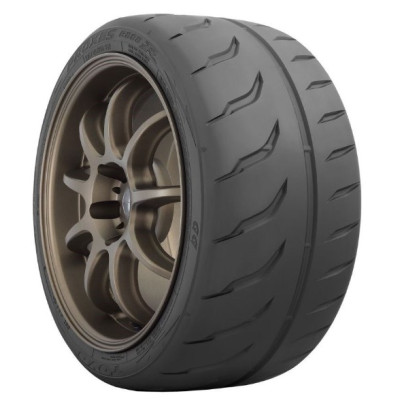 Летняя шина Toyo Proxes R888R 195/50 R15 82V