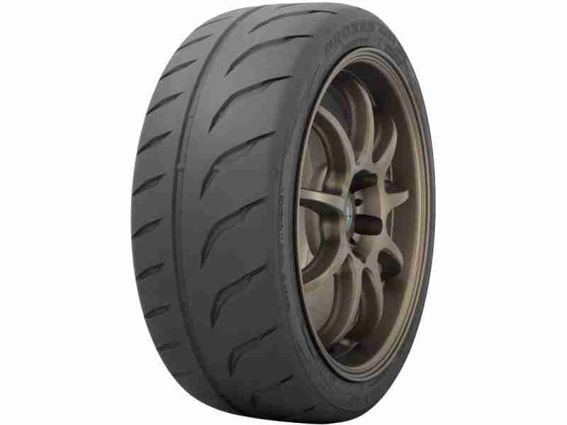 Toyo Proxes R888R 215/45 ZR17 87W