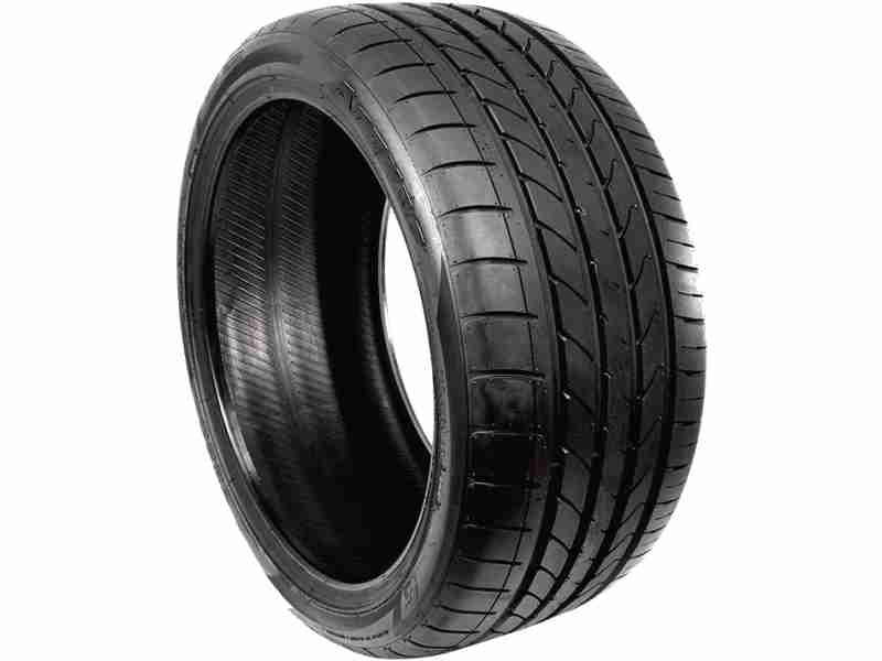 Atturo AZ850 285/45 R19 111V Run Flat