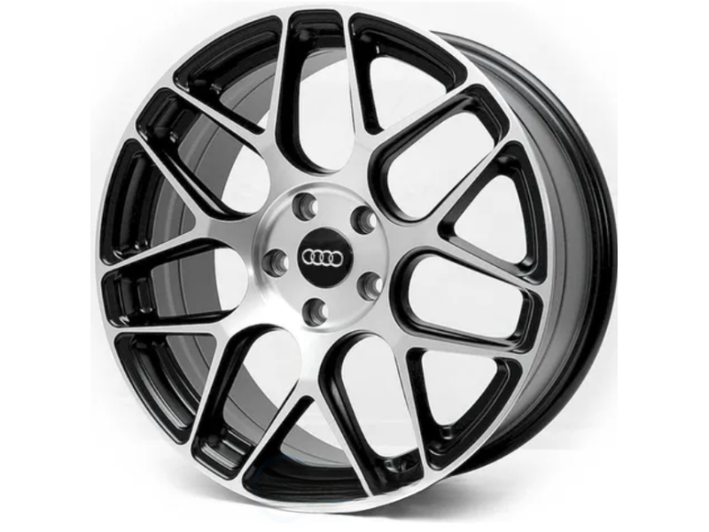 Диск Replica Audi R330 W8.0 R18 PCD5x112 ET40 DIA66.6 MBMF