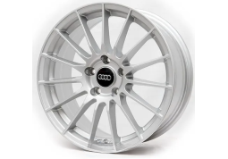 Диск Replica Audi 3309 W7.5 R17 PCD5x112 ET40 DIA73.1 Silver