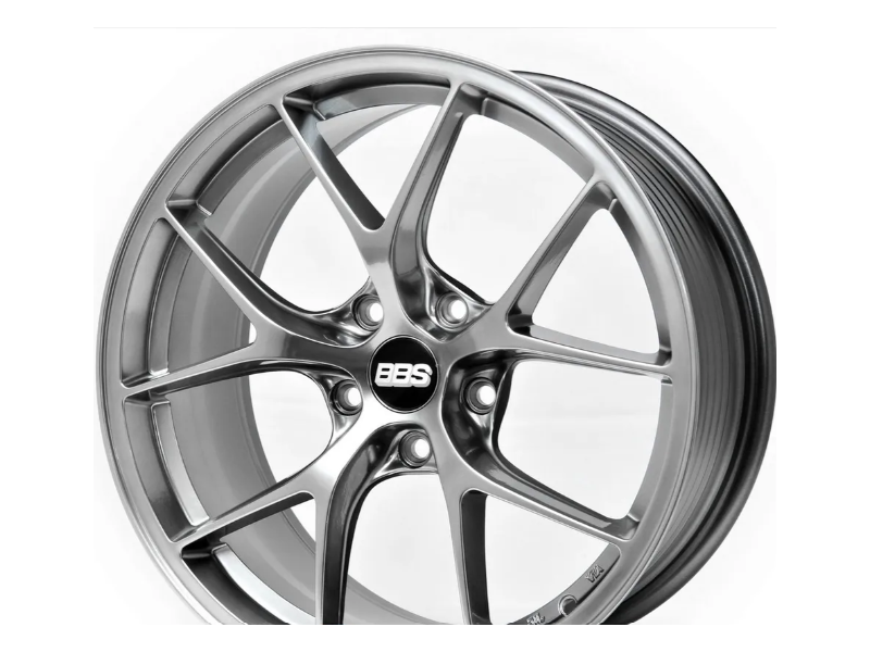 Диск Replica BBS FF-02 W8.0 R18 PCD5x120 ET35 DIA72.6 Hyper Black