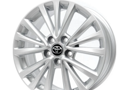Диск Replica Toyota RX617 W7.0 R17 PCD5x114.3 ET45 DIA60.1 Silver