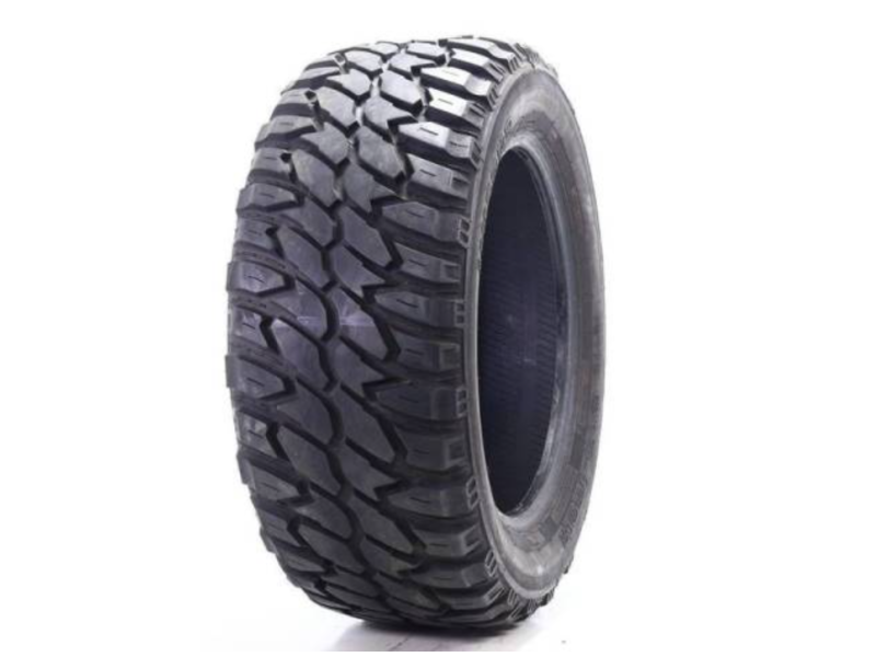 Всесезонная шина Sunfull Mont-Pro МT782 31/10.5 R15 109R