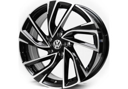 Диск Replica Volkswagen FF81 BMF R17 W7.0 PCD5x112 ET42 DIA57.1