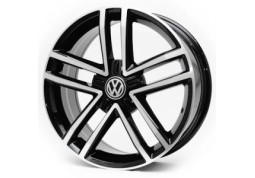 Диск Replica Volkswagen 7093 BMF R17 W7.0 PCD5x112 ET43 DIA57.1