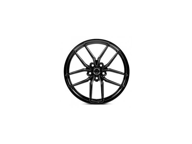 Диск Replica CW605 Gloss Black R20 W9.0 PCD5x120 ET35 DIA73.1