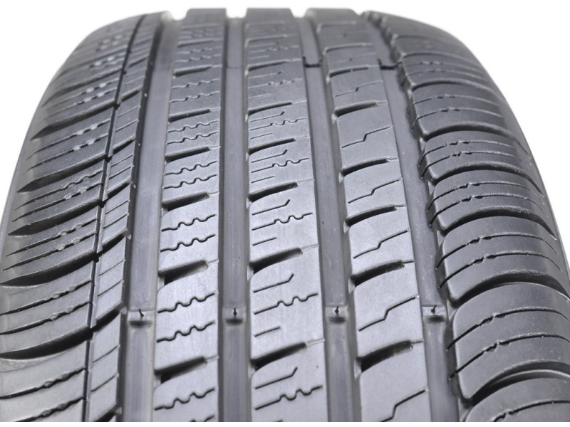 Всесезонна шина Kumho Solus TA71 215/60 R16 95V