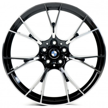 Диск Replica B3217 Black Machined Face R18 W9.0 PCD5x120 ET35 DIA72.6