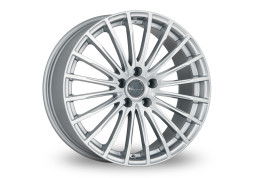 Диск Mak Fatale Silver R18 W8.0 PCD5x120 ET30 DIA72.6