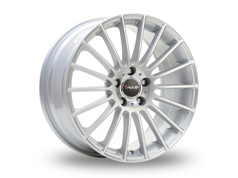 Диск Avus Racing AC-M03 Hyper Silver R18 W8.0 PCD5x114.3 ET40 DIA73.0