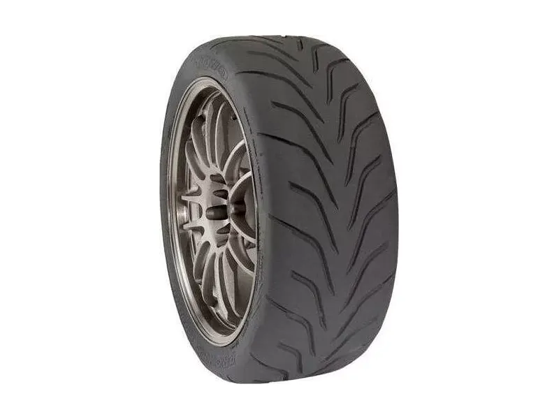 Toyo Proxes R888 235/45 R17 93W