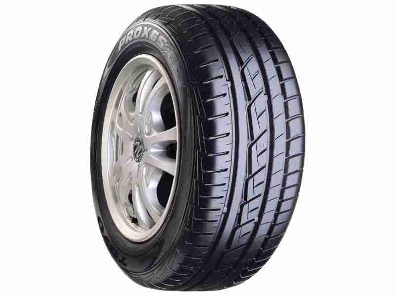 Летняя шина Toyo Proxes CF1 SUV 215/60 R17 96H