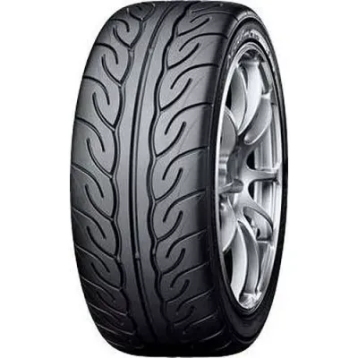 Летняя шина Yokohama Advan Neova AD08 235/35 R19 87W