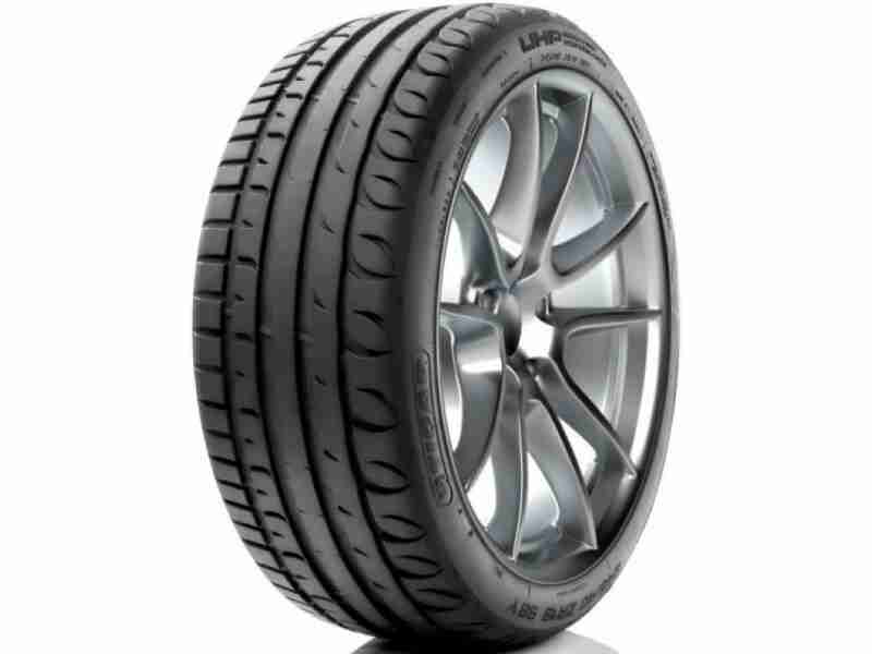 Riken Ultra High Performance 225/55 ZR17 101W