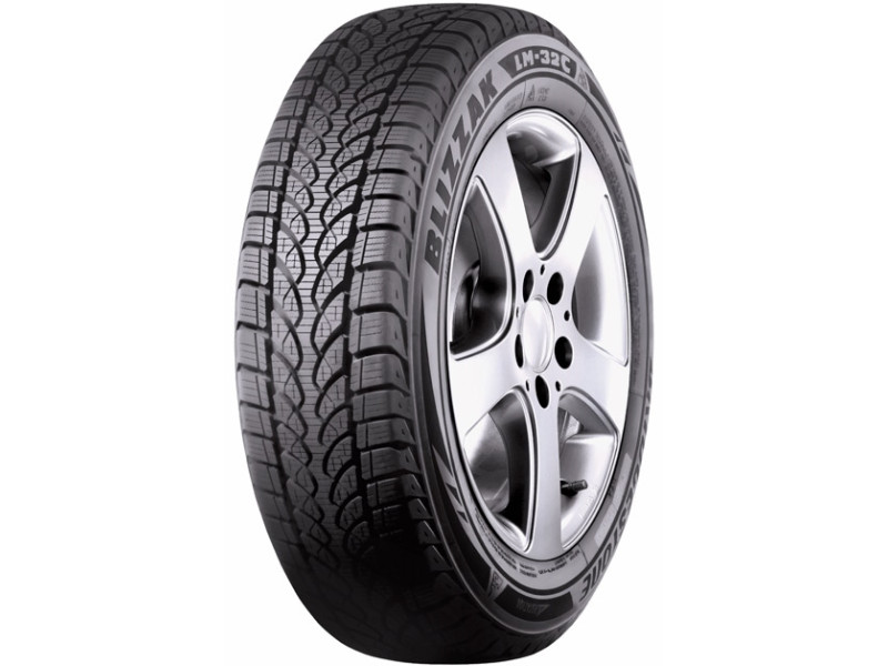 Зимняя шина Bridgestone Blizzak LM-32C 205/60 R16C 100/98T