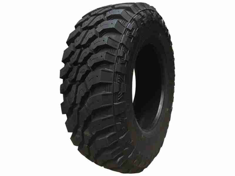 Всесезонная шина Sunwide Huntsman M/T 235/85 R16 120/116Q (под шип)