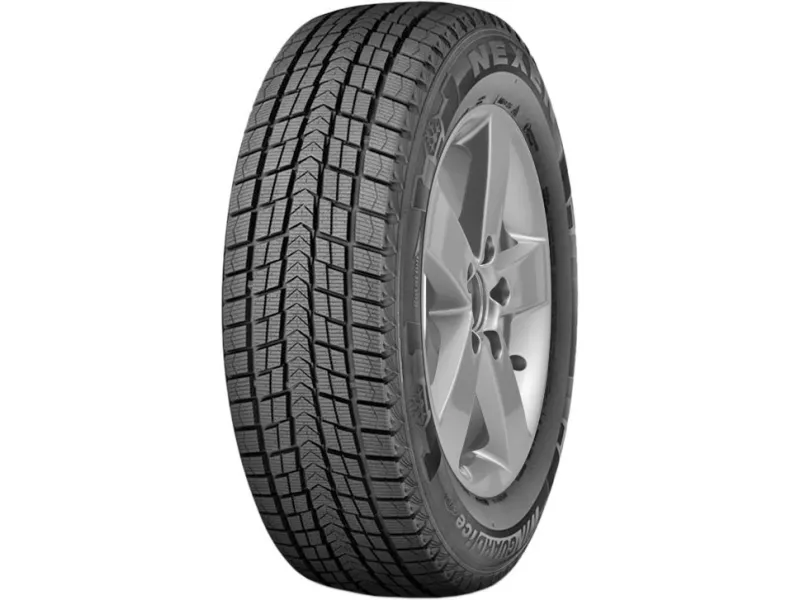 Зимняя шина Roadstone WinGuard ice Plus WH43 235/55 R17 99T