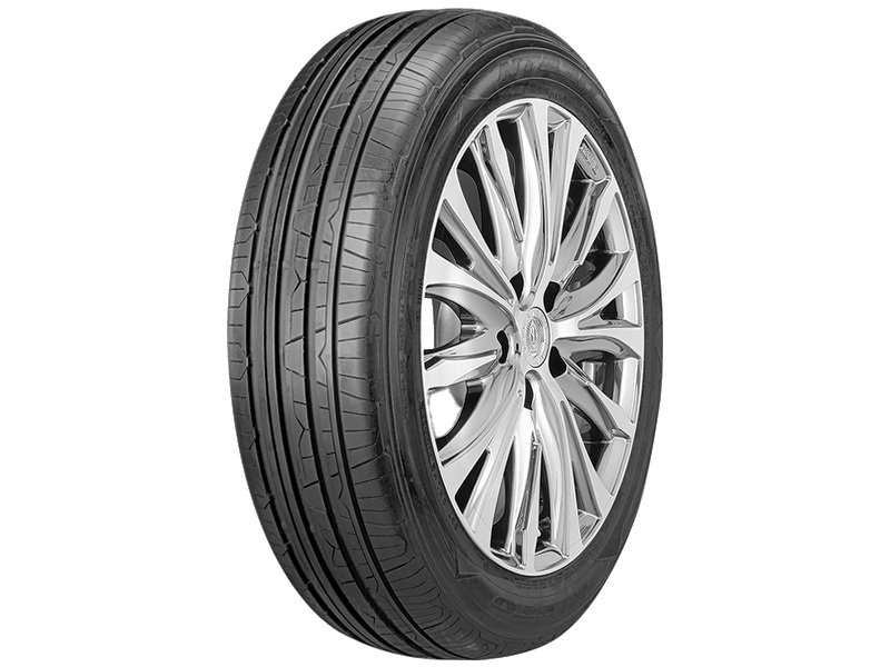 Летняя шина Nitto NT830 plus 185/60 R15 88H