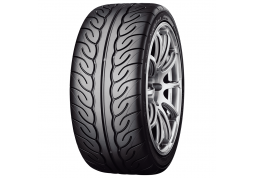 Летняя шина Yokohama Advan Neova AD08RS 215/45 R17 87W